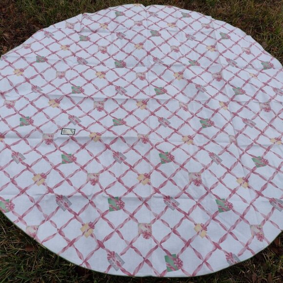 John Matouk 70” Round Cotton Tablecloth NWT Made in USA Novelty - Picture 6 of 6